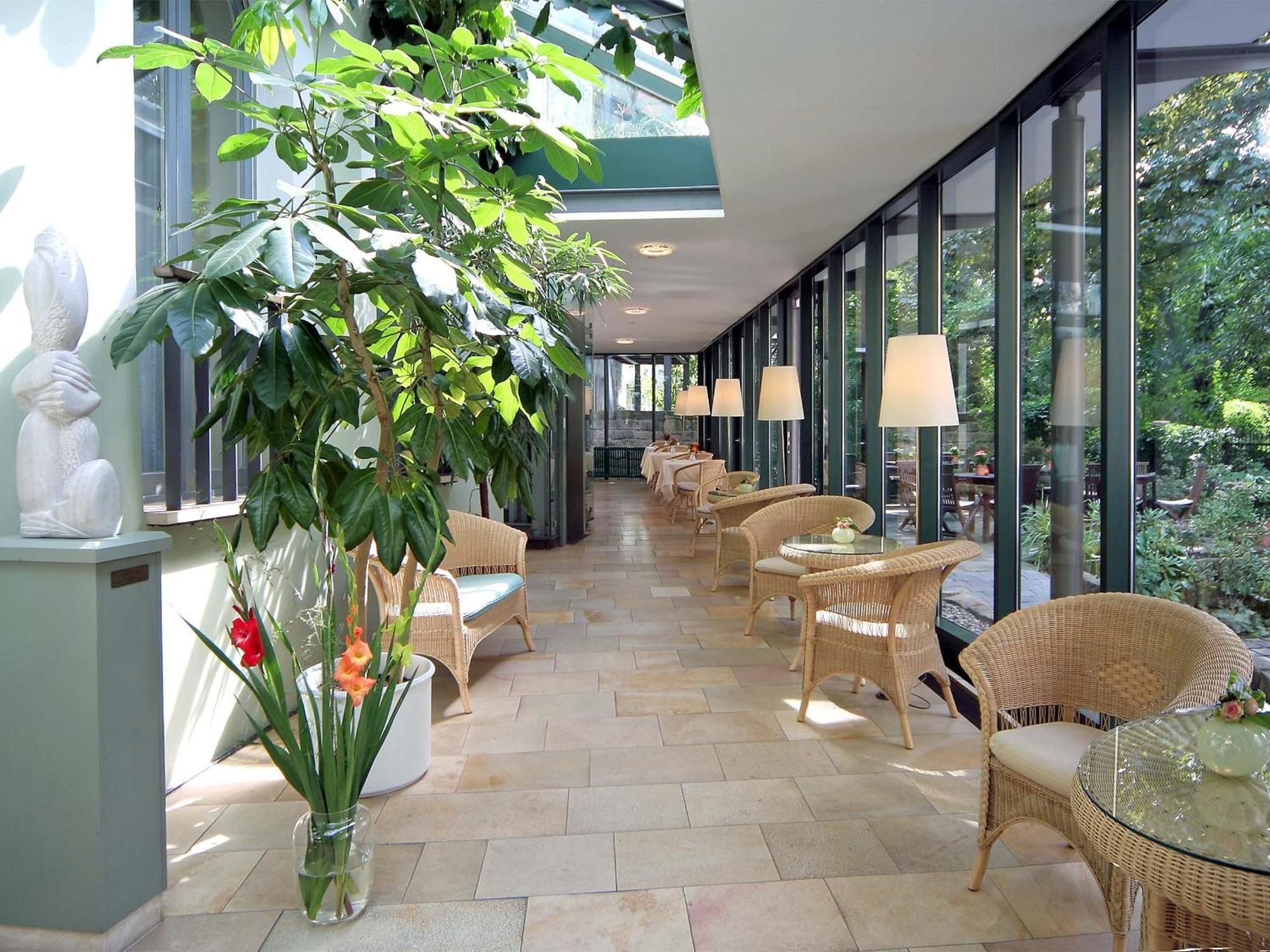 Hotel Martha Dresden Bagian luar foto